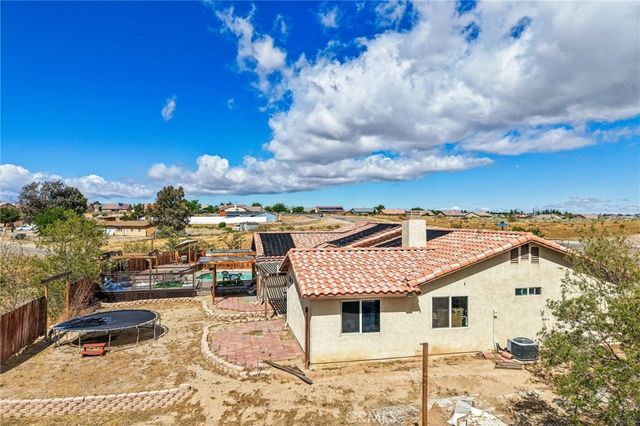 16315 Winona, Victorville, CA 92395
