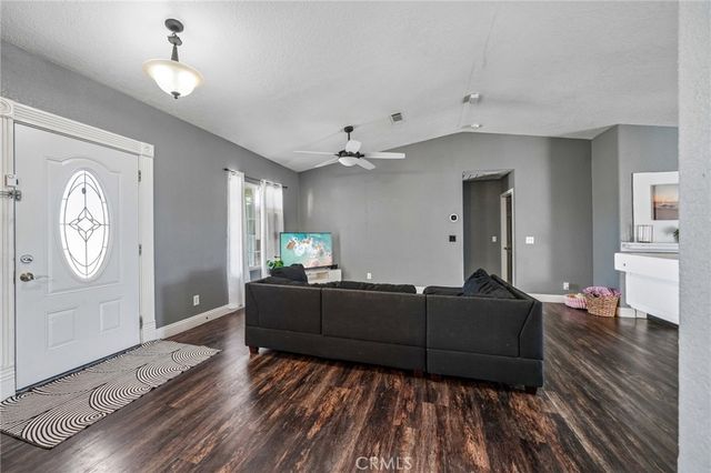 16315 Winona, Victorville, CA 92395