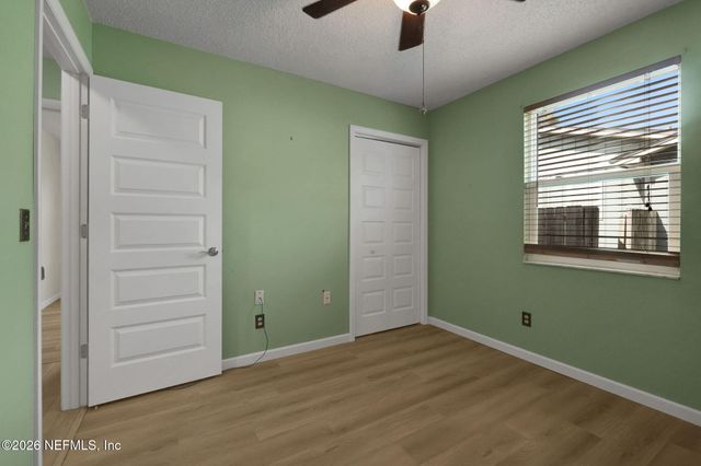 11530 BROAD LEAF Drive, Jacksonville, FL 32225
