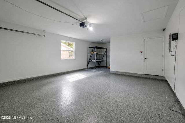 11530 BROAD LEAF Drive, Jacksonville, FL 32225