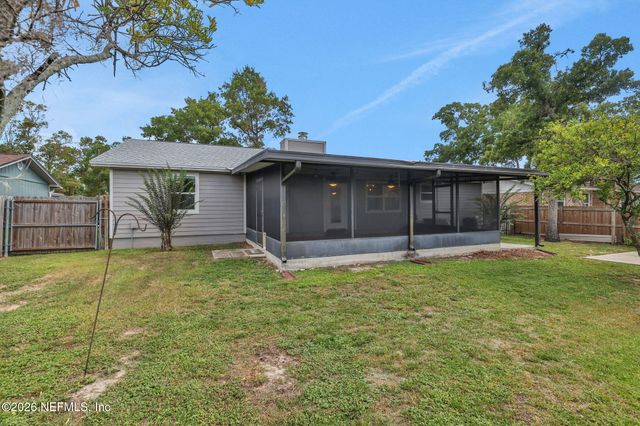 11530 BROAD LEAF Drive, Jacksonville, FL 32225