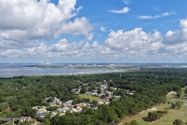 11530 BROAD LEAF Drive, Jacksonville, FL 32225