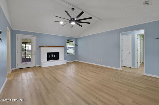 11530 BROAD LEAF Drive, Jacksonville, FL 32225
