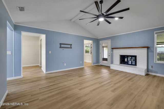 11530 BROAD LEAF Drive, Jacksonville, FL 32225