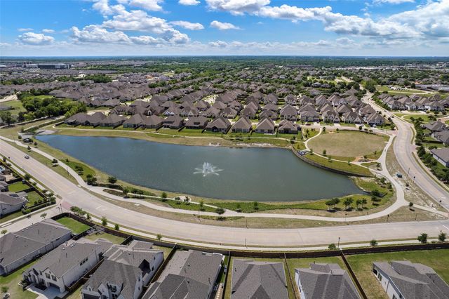 2705 Middleton Drive, Melissa, TX 75454