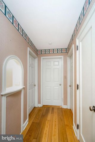 2331 S FILBERT ST, Allentown, PA 18103