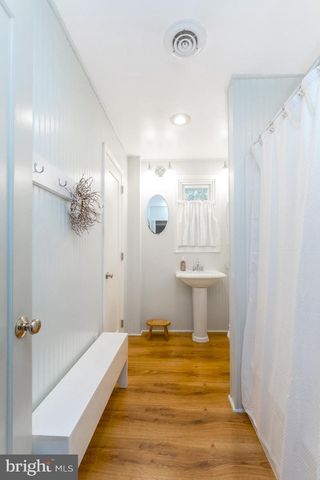 2331 S FILBERT ST, Allentown, PA 18103