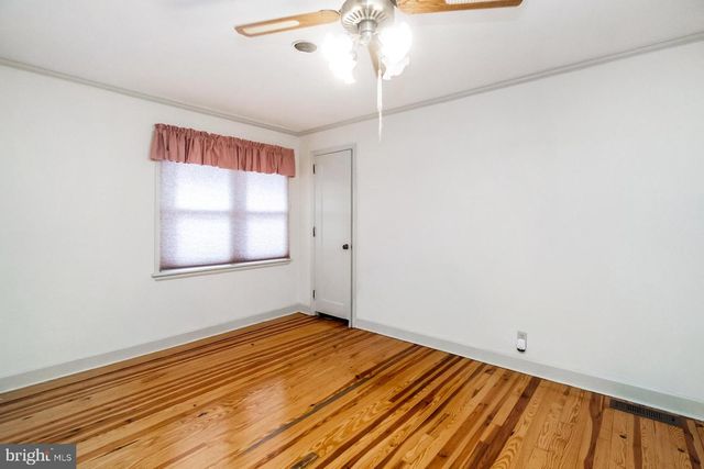 2331 S FILBERT ST, Allentown, PA 18103