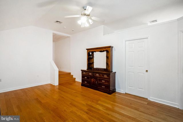 2331 S FILBERT ST, Allentown, PA 18103