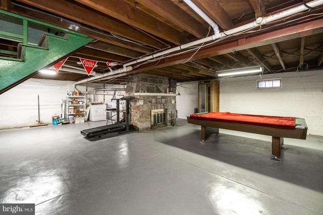 2331 S FILBERT ST, Allentown, PA 18103