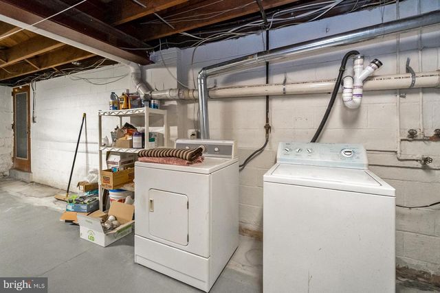 2331 S FILBERT ST, Allentown, PA 18103