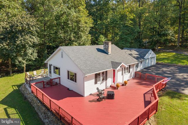 2331 S FILBERT ST, Allentown, PA 18103