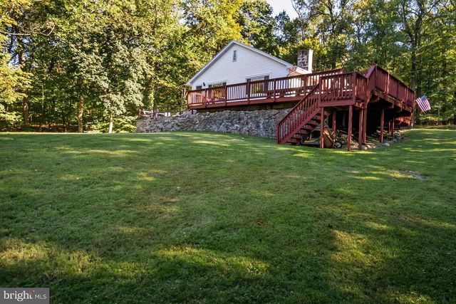 2331 S FILBERT ST, Allentown, PA 18103