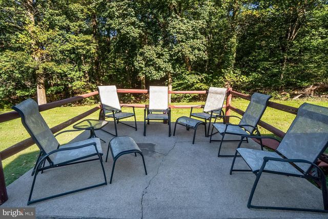 2331 S FILBERT ST, Allentown, PA 18103