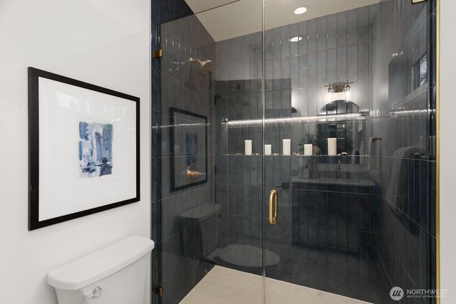 7340 B 40th Avenue NE, Seattle, WA 98115