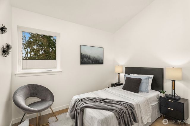 7340 B 40th Avenue NE, Seattle, WA 98115
