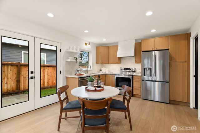 7340 B 40th Avenue NE, Seattle, WA 98115