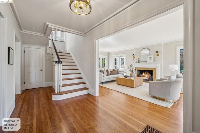 4201 Lakeshore Ave, Oakland, CA 94610