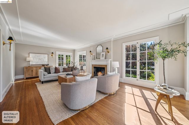 4201 Lakeshore Ave, Oakland, CA 94610