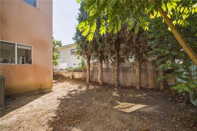 10002 Reseda Boulevard, Northridge, CA 91324