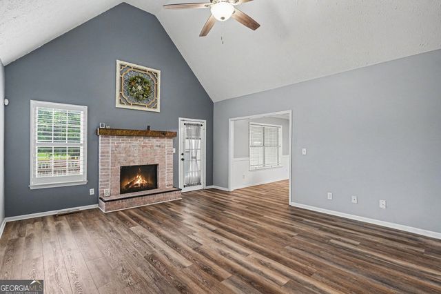 407 Trestle Road, Locust Grove, GA 30248