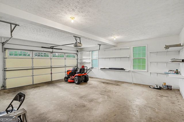 407 Trestle Road, Locust Grove, GA 30248