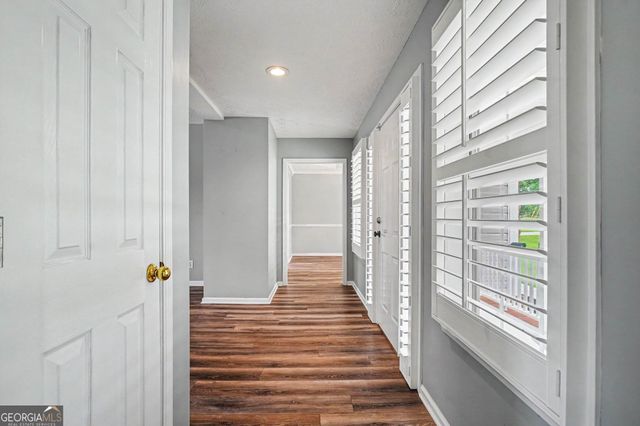 407 Trestle Road, Locust Grove, GA 30248