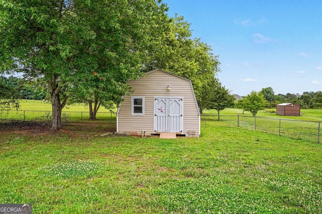 407 Trestle Road, Locust Grove, GA 30248