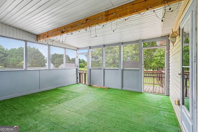 407 Trestle Road, Locust Grove, GA 30248