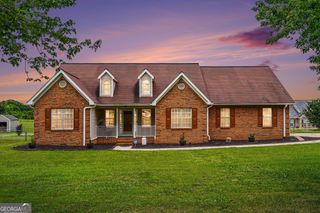 407 Trestle Road, Locust Grove, GA 30248