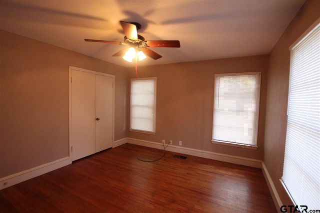 812 S Palmer, Tyler, TX 75701
