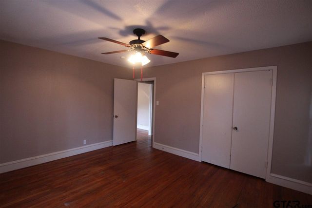 812 S Palmer, Tyler, TX 75701