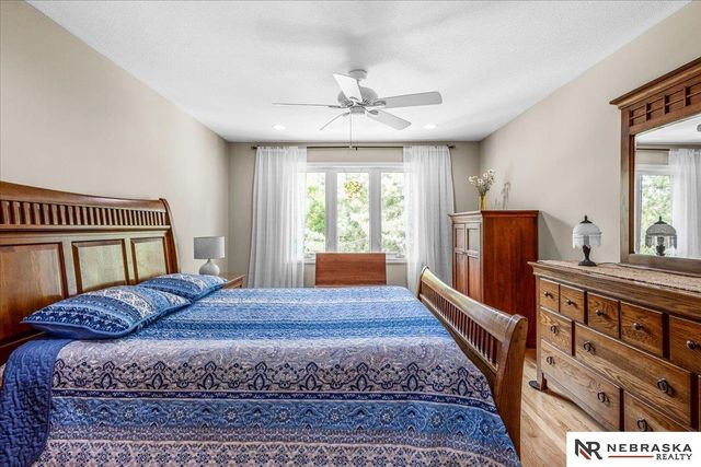 5330 Thies Cove Drive, Lincoln, NE 68516