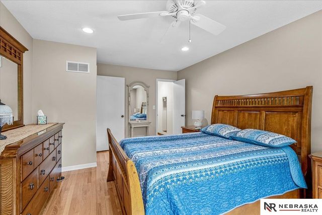 5330 Thies Cove Drive, Lincoln, NE 68516