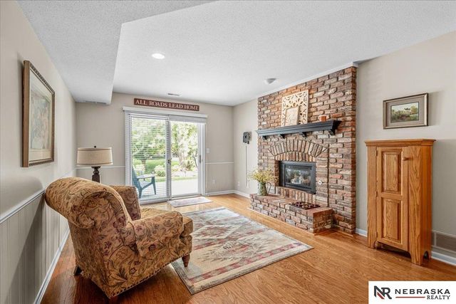 5330 Thies Cove Drive, Lincoln, NE 68516