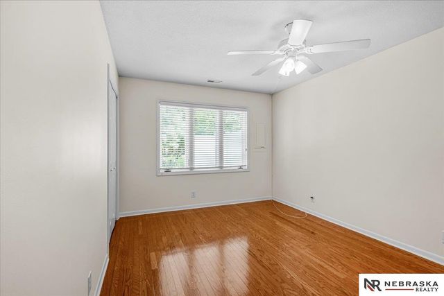 5330 Thies Cove Drive, Lincoln, NE 68516