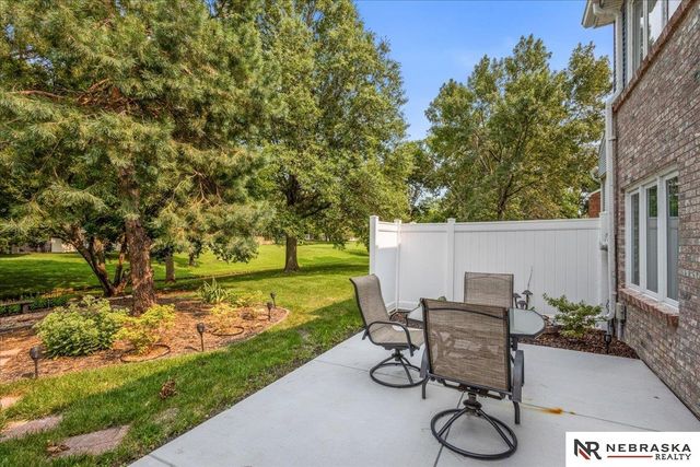5330 Thies Cove Drive, Lincoln, NE 68516