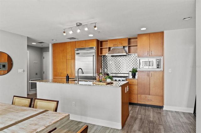 1208 E KENNEDY BOULEVARD 1109, Tampa, FL 33602