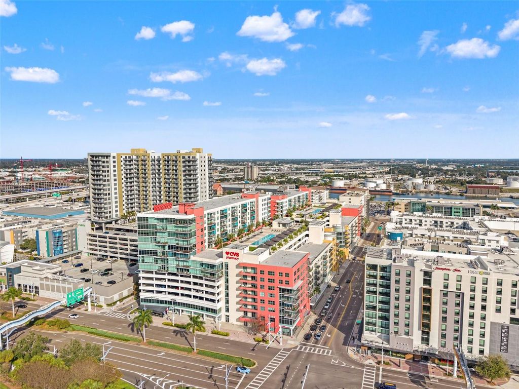 Image 47 of property listing at 1208 E KENNEDY BOULEVARD 1109, Tampa, FL 33602