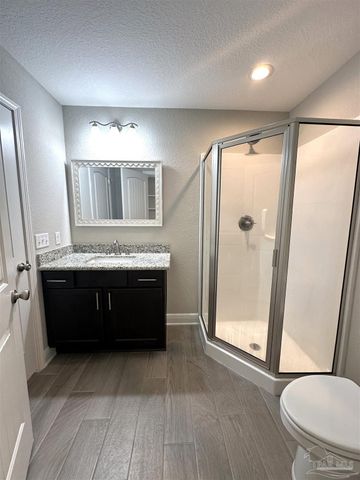 3050 Palm St, Gulf Breeze, FL 32563