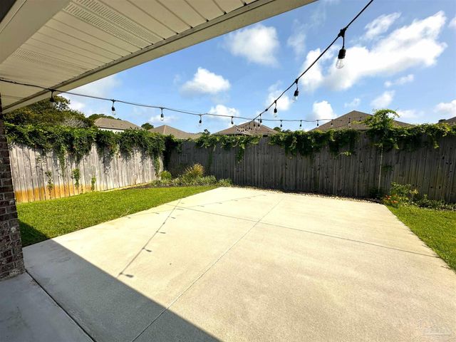 3050 Palm St, Gulf Breeze, FL 32563