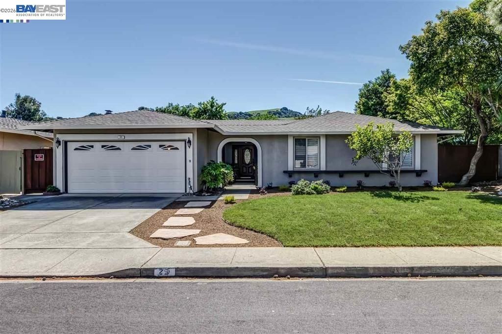 25 Tareyton Ct, San Ramon, CA 94583