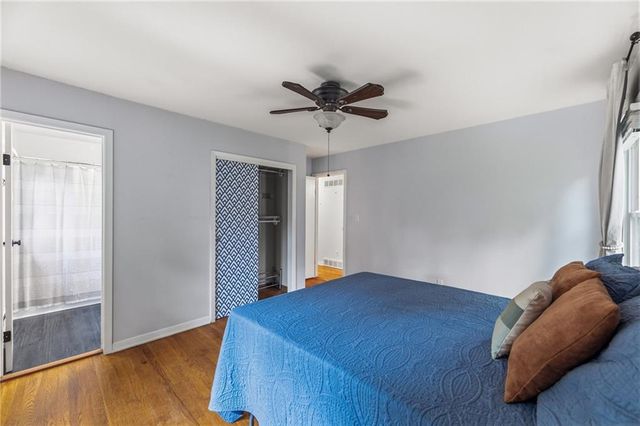 5519 W 101st Street, Overland Park, KS 66207