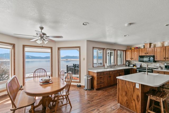 38038 Modoc Point Road, Chiloquin, OR 97624