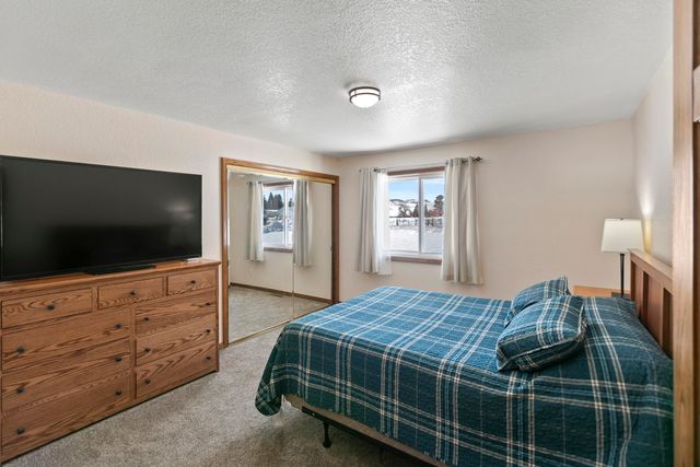 38038 Modoc Point Road, Chiloquin, OR 97624