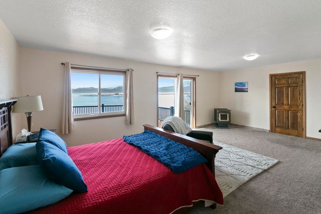 38038 Modoc Point Road, Chiloquin, OR 97624