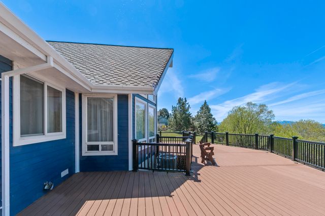 38038 Modoc Point Road, Chiloquin, OR 97624