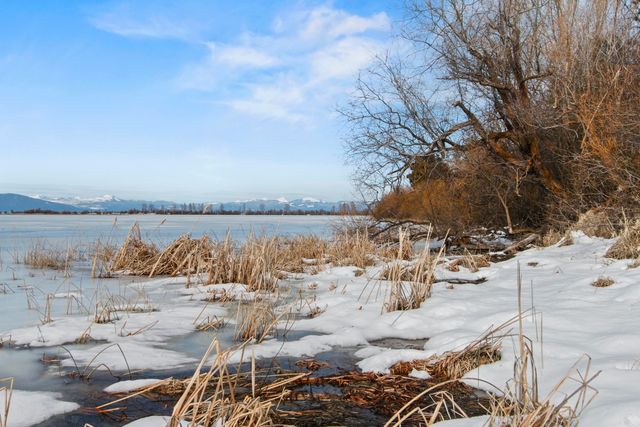 38038 Modoc Point Road, Chiloquin, OR 97624