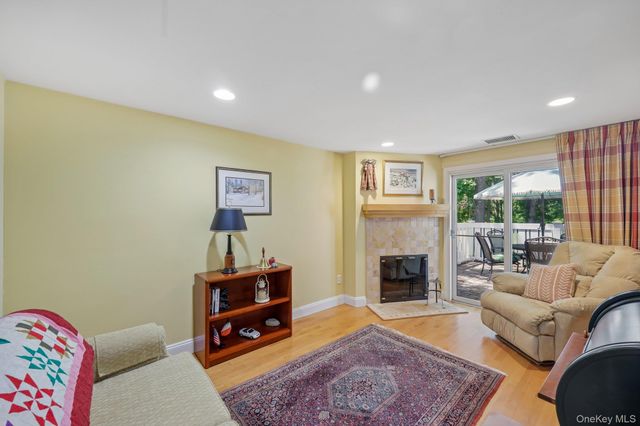 360 Birchwood Road, Medford, NY 11763