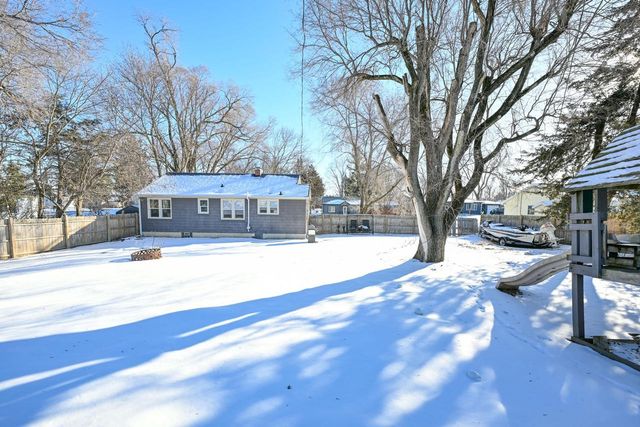 8920 359th AVENUE, Twin Lakes, WI 53181